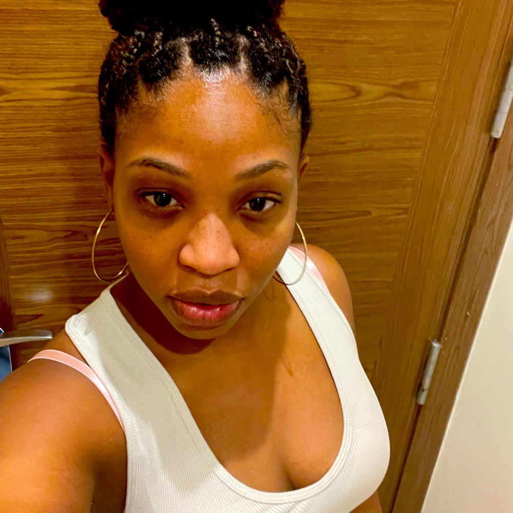 Meet your Posher, Taneika